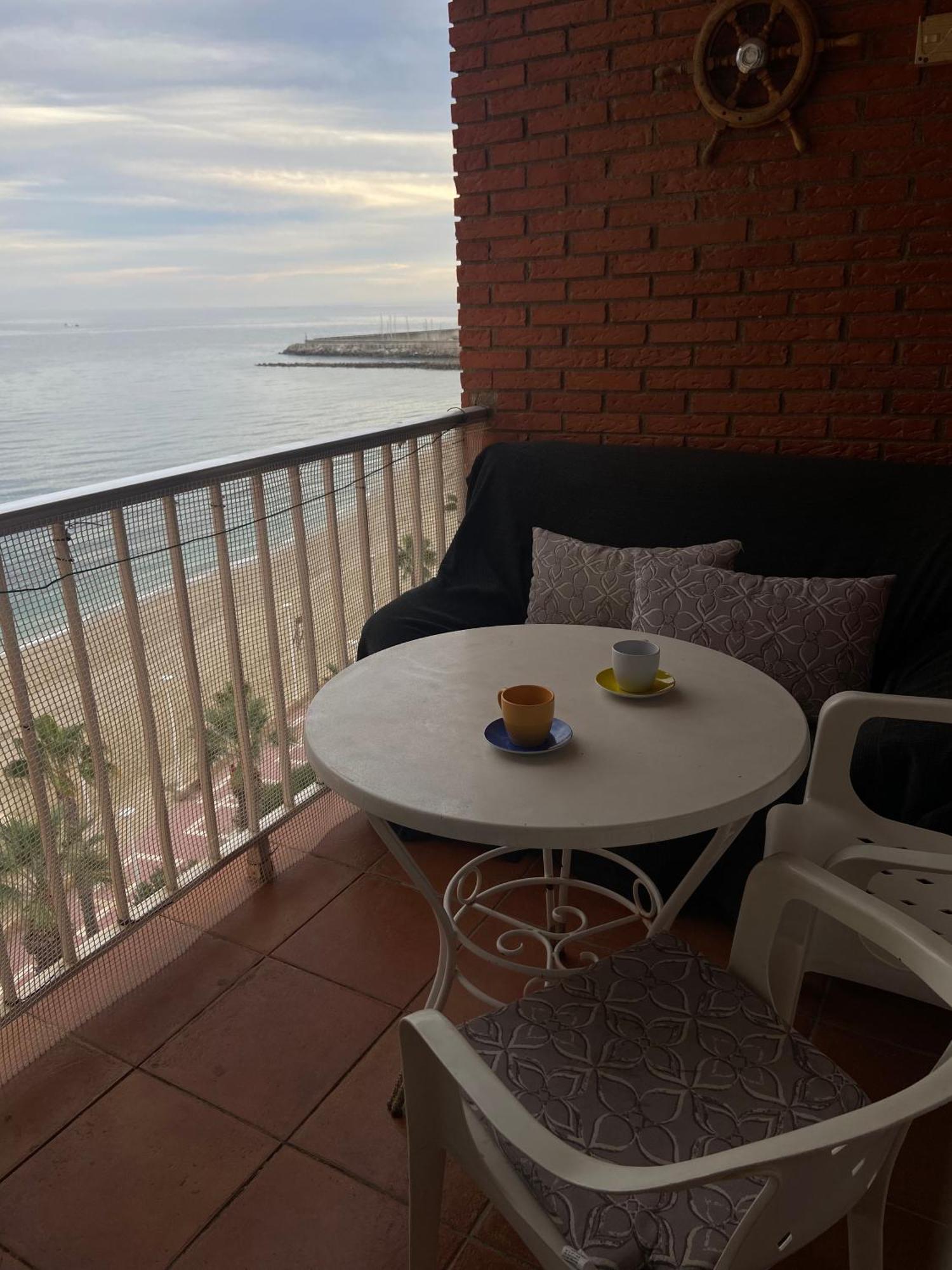 Balcon De Espectacular Piso En Primera Linea De Playa Águilas
