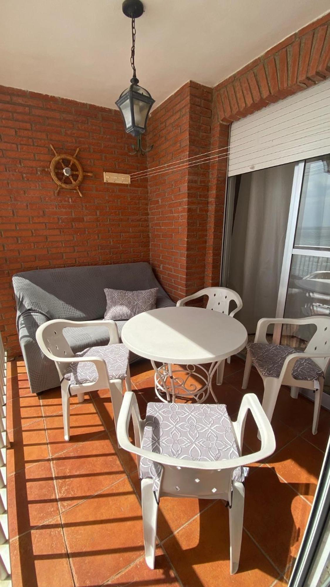 Balcon De Espectacular Piso En Primera Linea De Playa